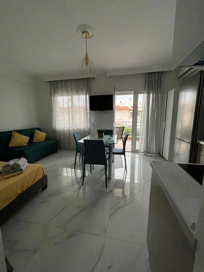 Niki Studios Nea Moudania Apartment