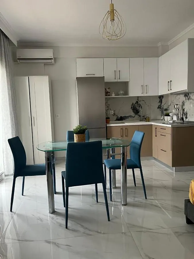Apartment Niki Studios Nea Moudania Greece